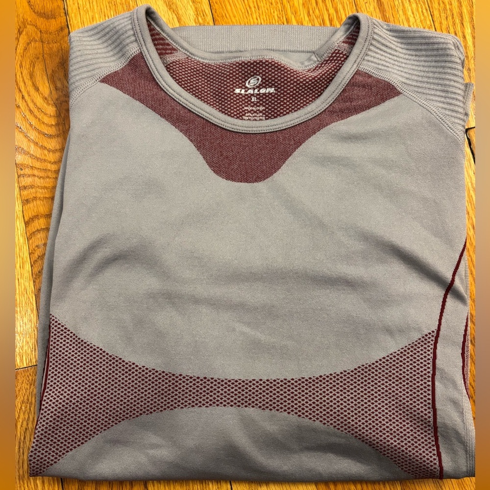 Baleaf Women's Long Sleeve Top - Gray and Maroon